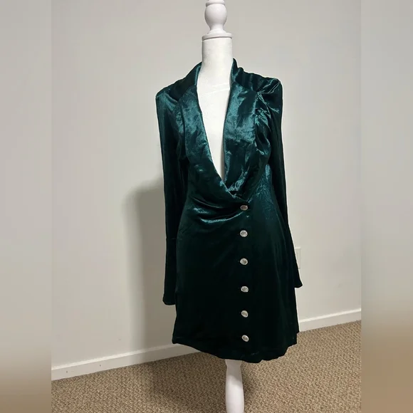 Another Look Velvet Green Dress - Picture 1 of 4